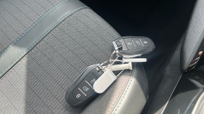 Peugeot 208 1.2 PureTech 100 Allure Premium 5dr Petrol Hatchback